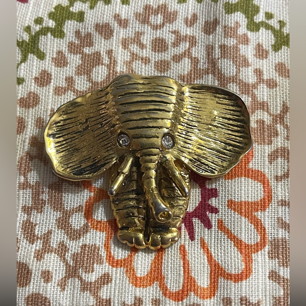 Gold Toned Etched Elephant Brooch